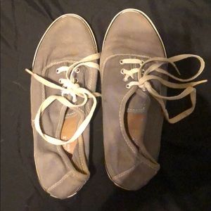 American Eagle Outfitters